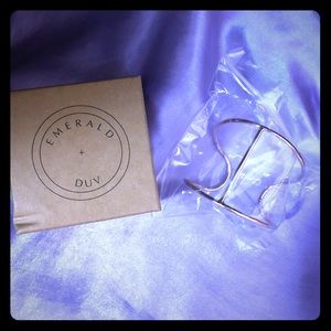 Emerald & Duv gold tone cuff bracelet